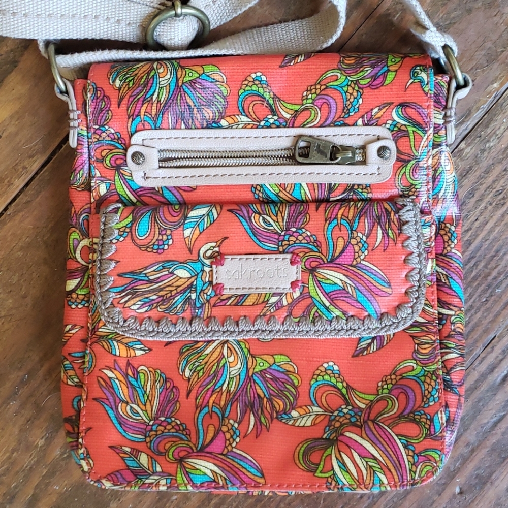 sakroots crossbody